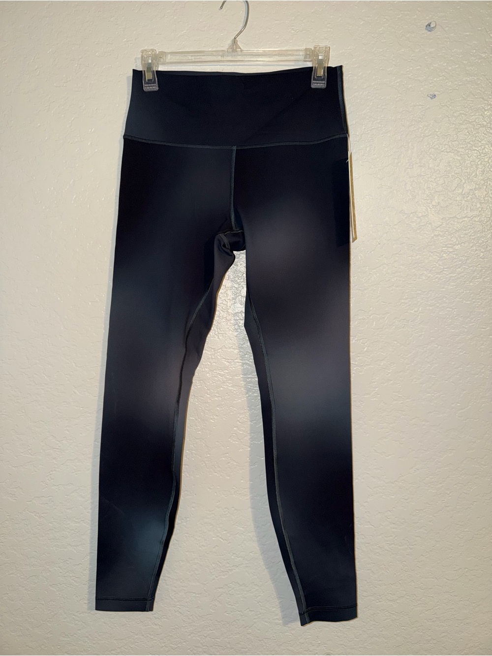lululemon athletica High-Rise Wunder Train HR Tight 28” Performance Leggings